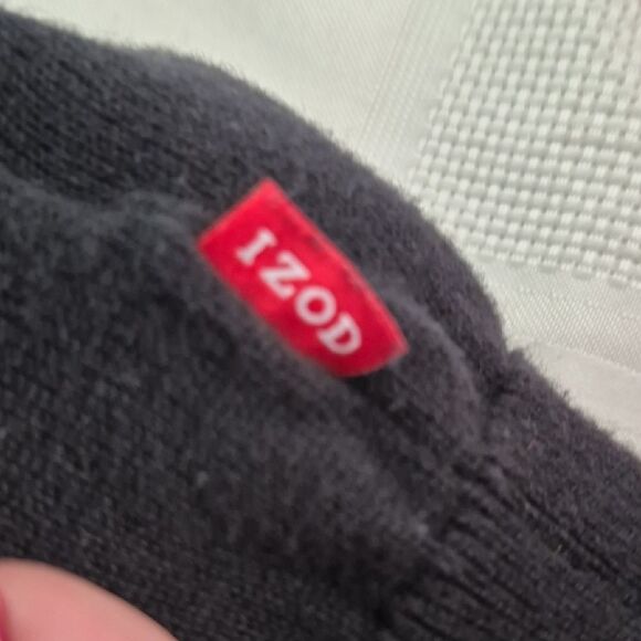 Izod Black V-Neck Vest - Picture 11 of 16